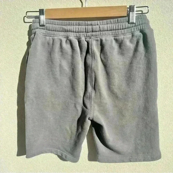 Boden Kids Garment Dyed Gray Sweat Shorts Size 11 Years (146 cm) - Picture 6 of 9